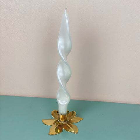 White Spiral Glossy Pearl Candle